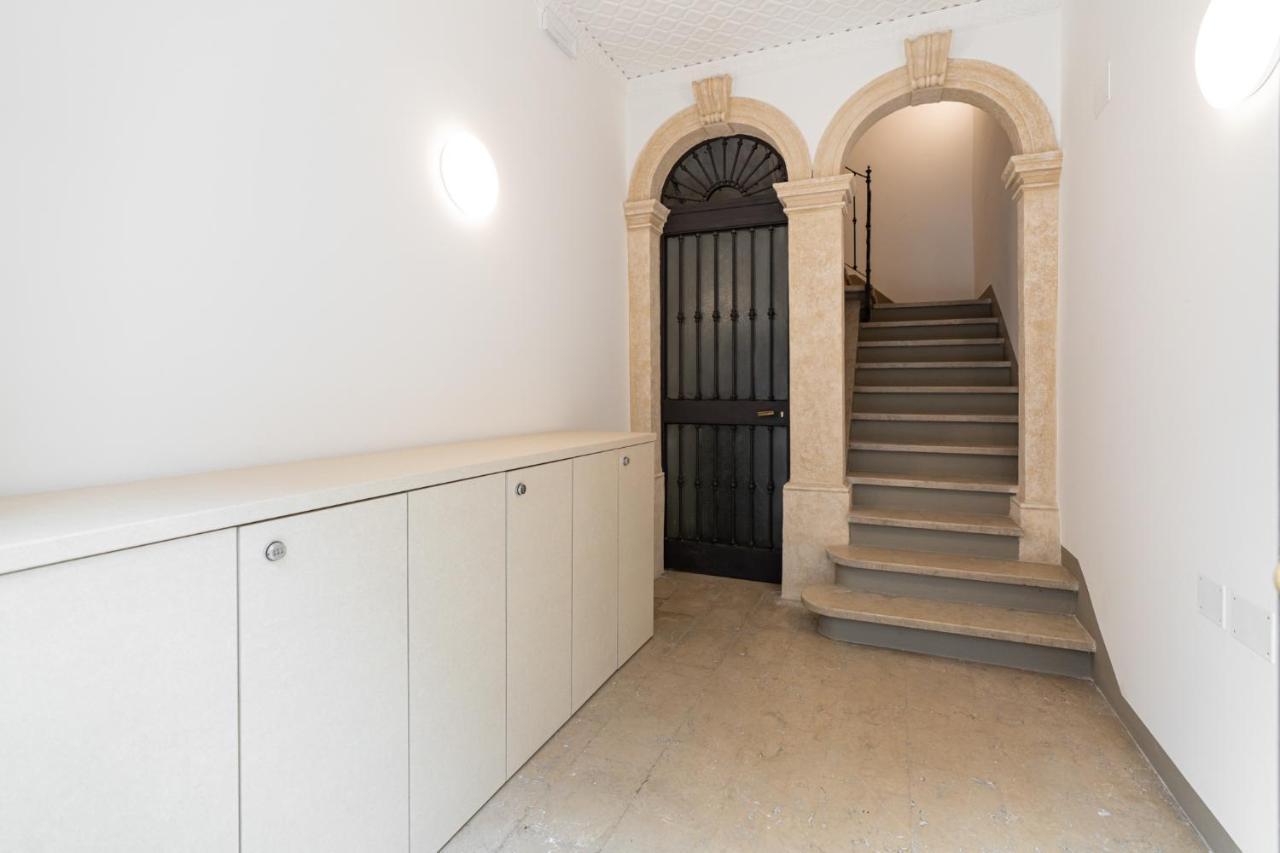 Domus Verona - Residenza Marconi Bagian luar foto