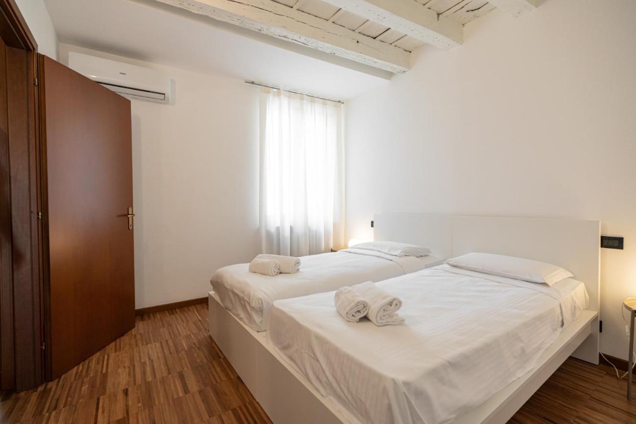 Domus Verona - Residenza Marconi Bagian luar foto