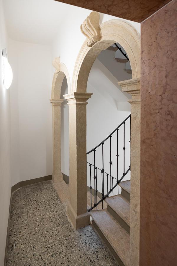 Domus Verona - Residenza Marconi Bagian luar foto